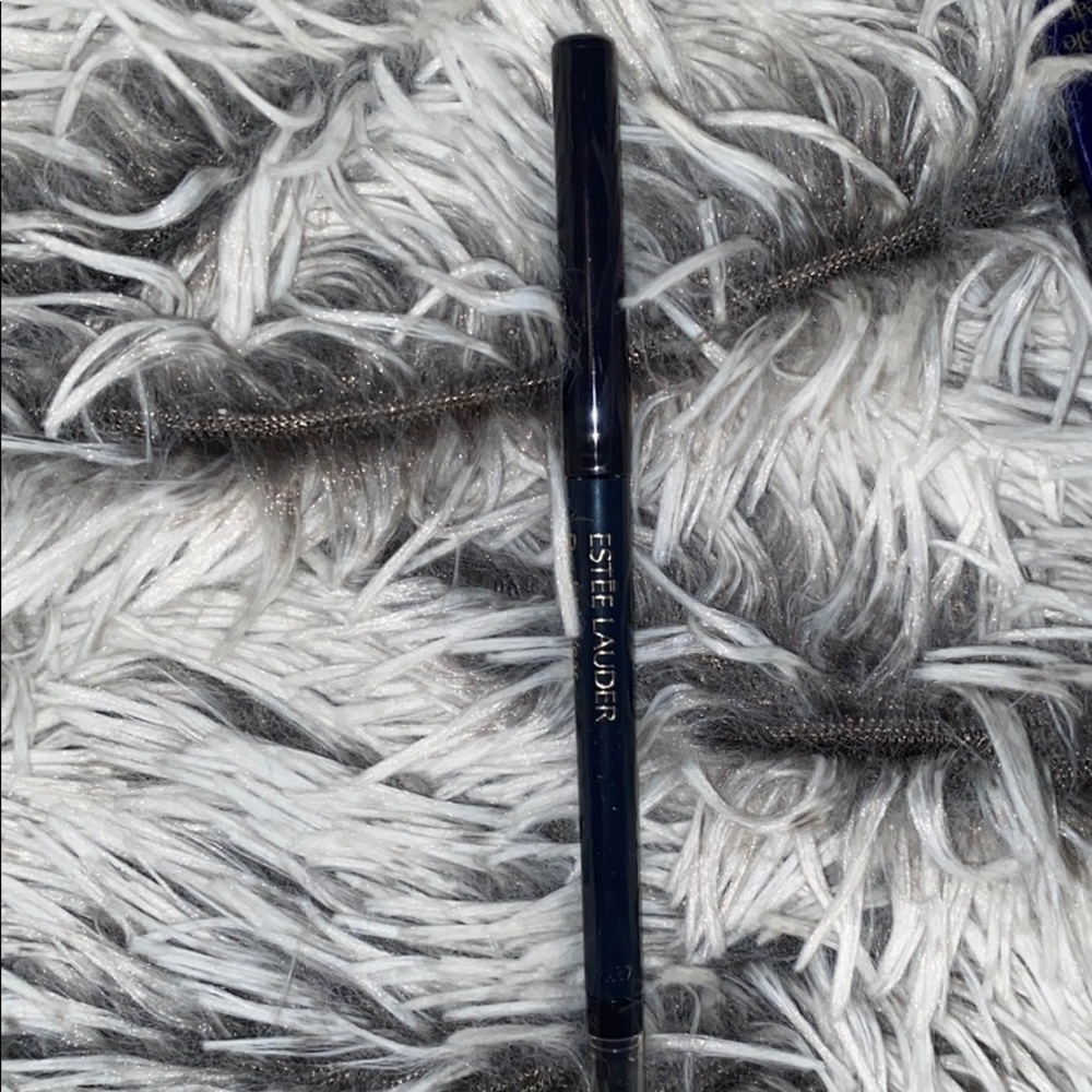 Estée lauder infinite waterproof eyeliner- indigo